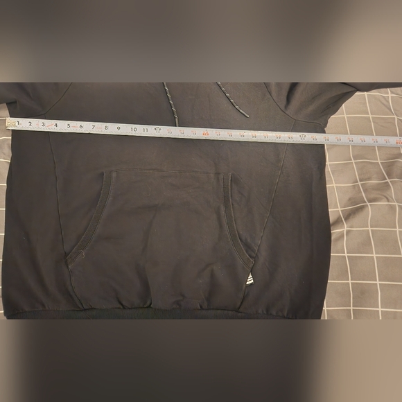 PAPER PLANES Solid Hoodie - Picture 8 of 9